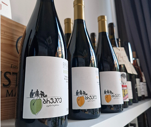 ŠTVRTOK, 29. 5. 2025 O 19:00